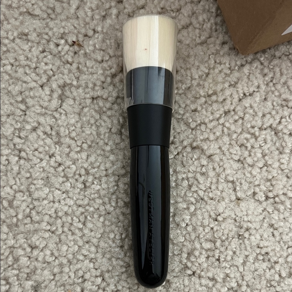Westman Atelier Blender Brush